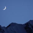 Luna zahaja za Freeapproved Peak-om